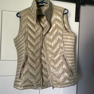 Women’s gold Calvin Klein vest, size L